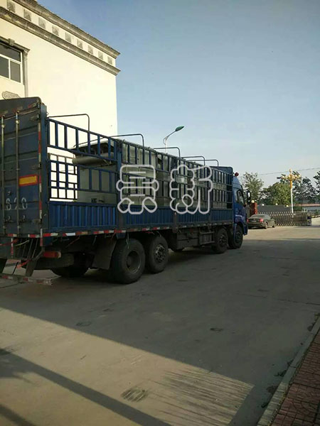 倉(cāng)頂除塵器發(fā)貨